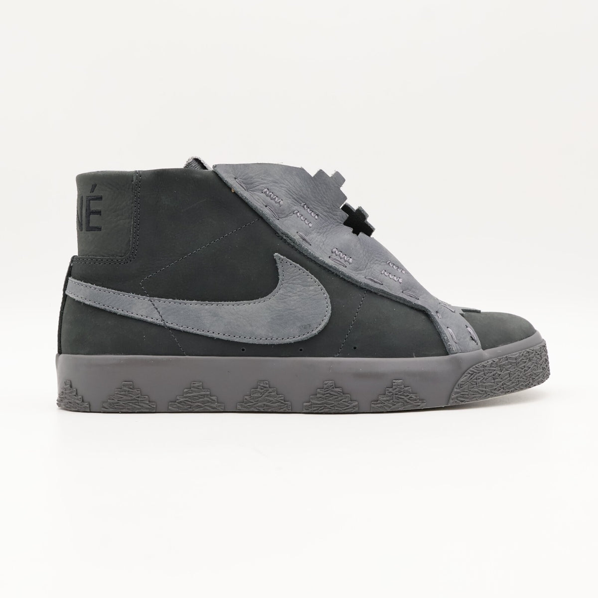 FQ0792-001 Diâorr Greenwood Nike SB Zoom Blazer Mid QS Dark Grey (Men's)