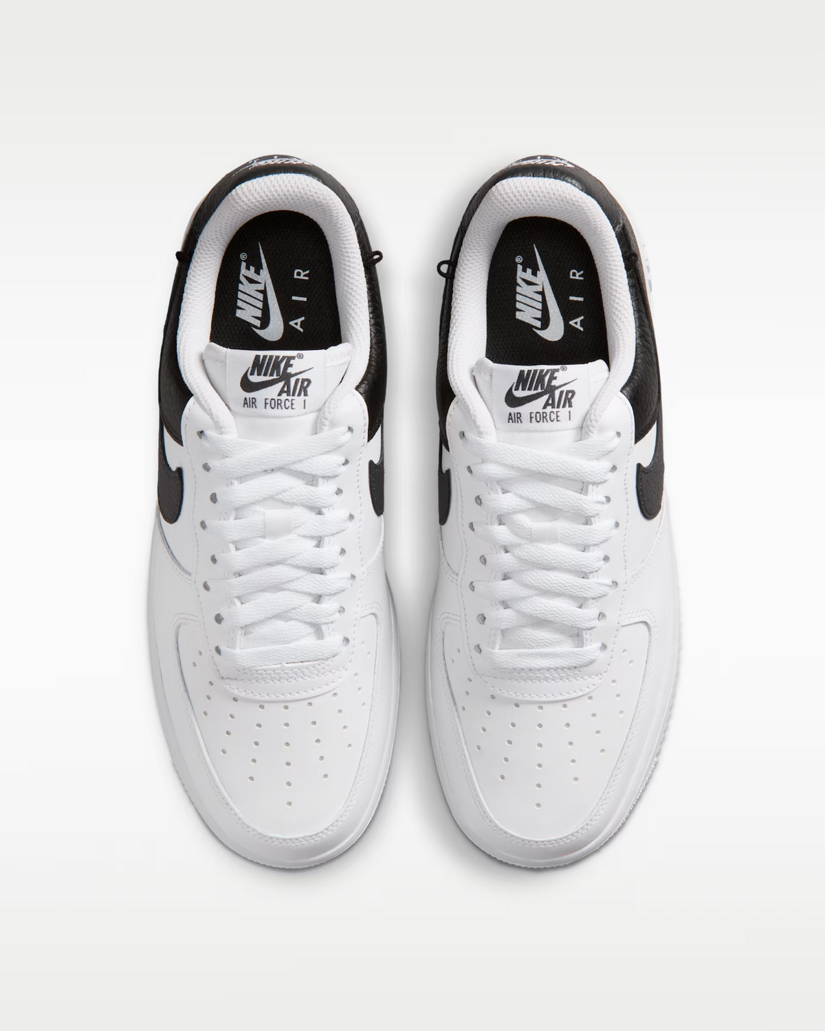 IR0872-001 Nike Air Force 1 '07 "Black/White" (Women's)
