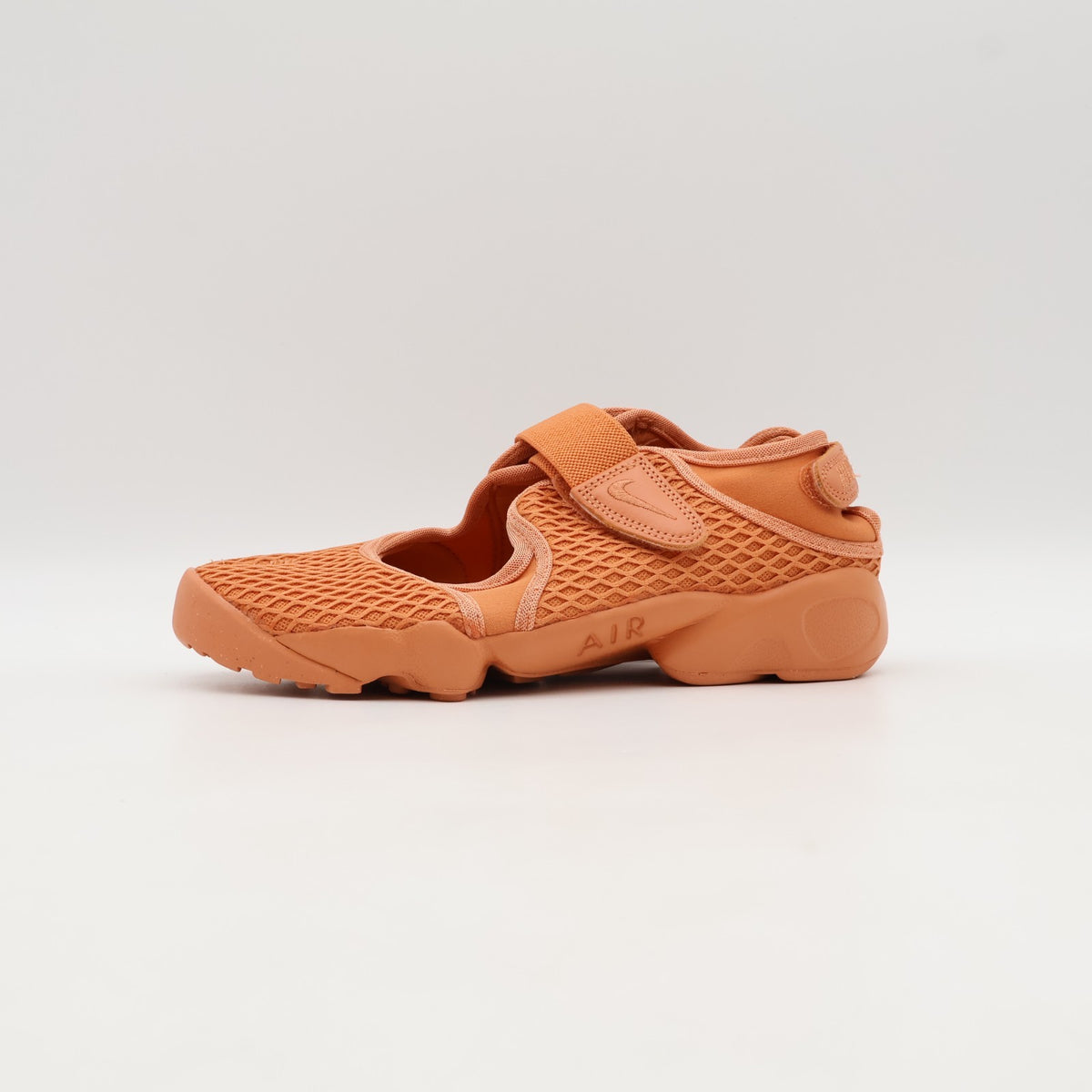 HM8288-800 Nike  Air Rift Healing Orange (Women's)