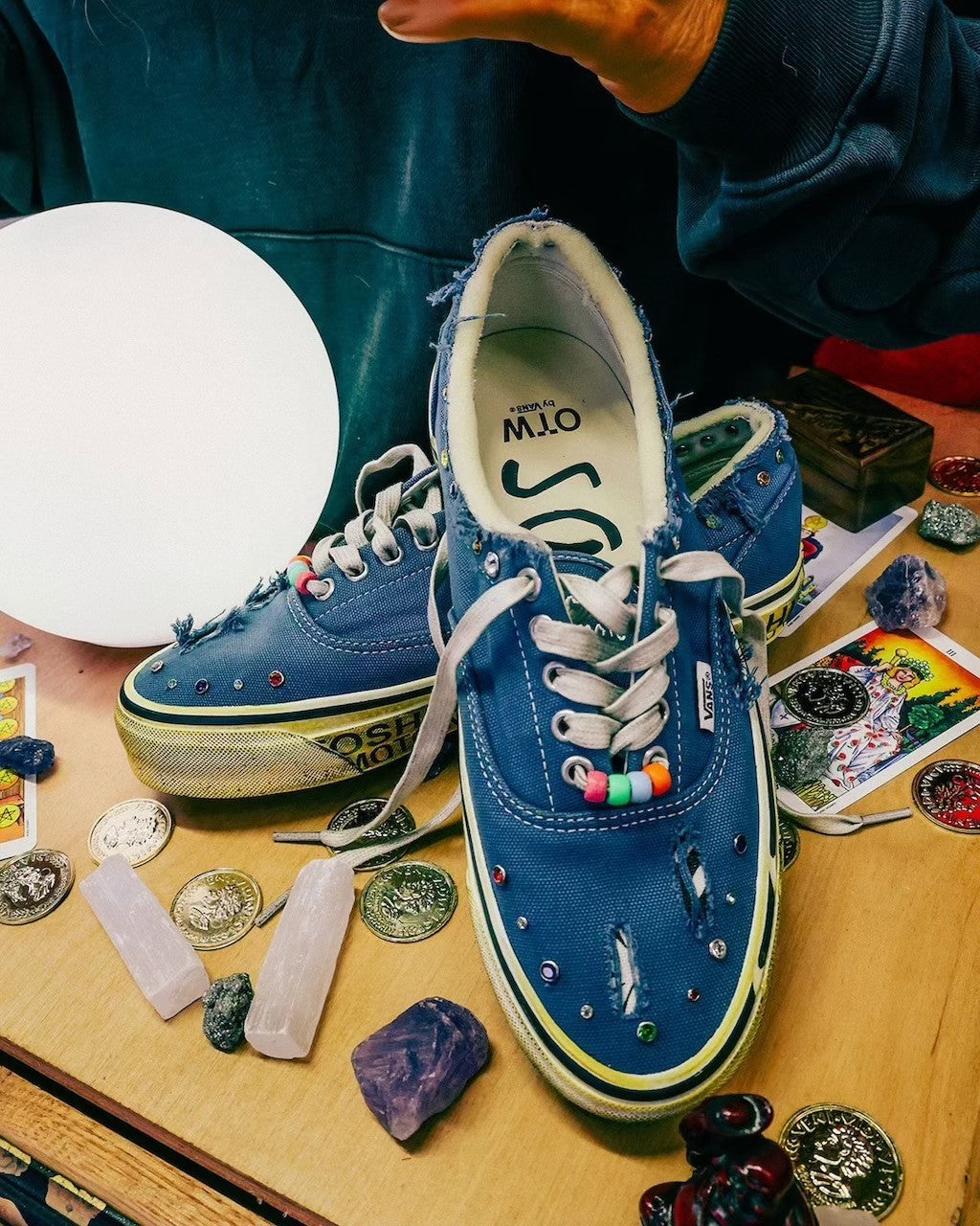 VN00114ESN0 Satoshi Nakamoto Ã OTW by Vans Era 95 "Lucky Charms/Navy" (Men's)