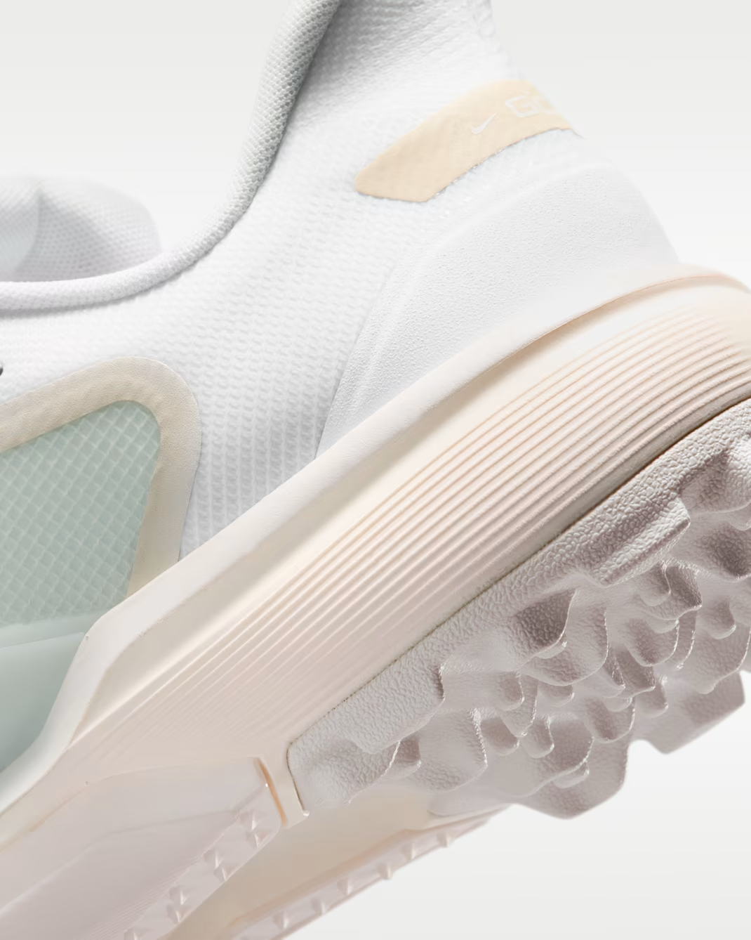 HV4700-101 Nike Pegasus 1 Golf "White/Grey" (Men's)
