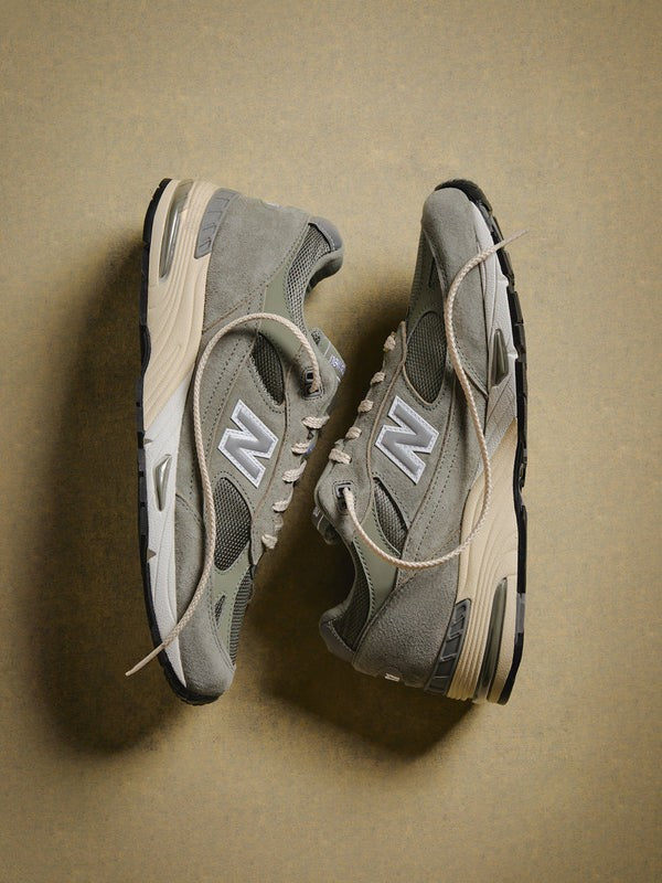 U991TK2 KITH 101 New Balance 991V2 Moonrock (Men's)