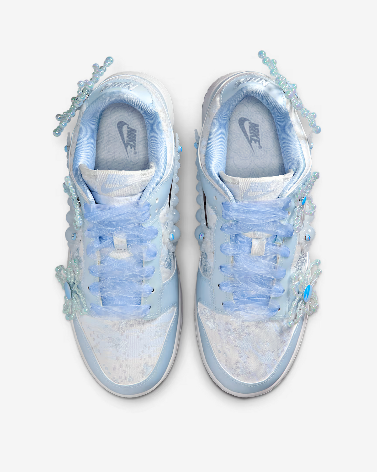 HV8575-100 Susan Fang Ã Nike  Dunk Low Blue Tint (Women's)