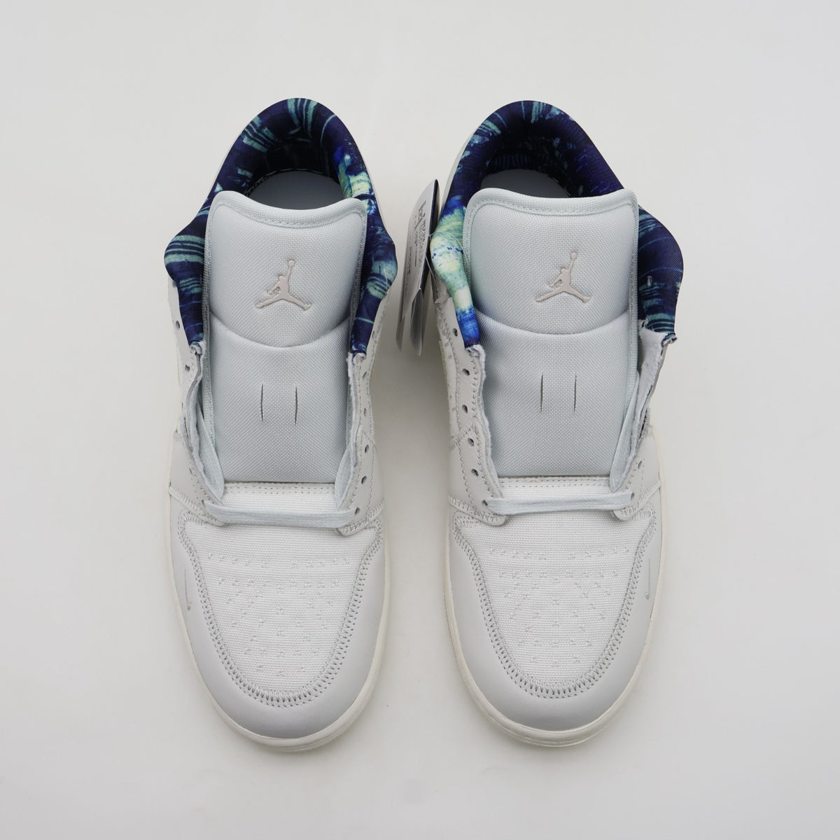 IR7337-121 Nike Air Jordan 1 Low SE "Summit White" (Men's)