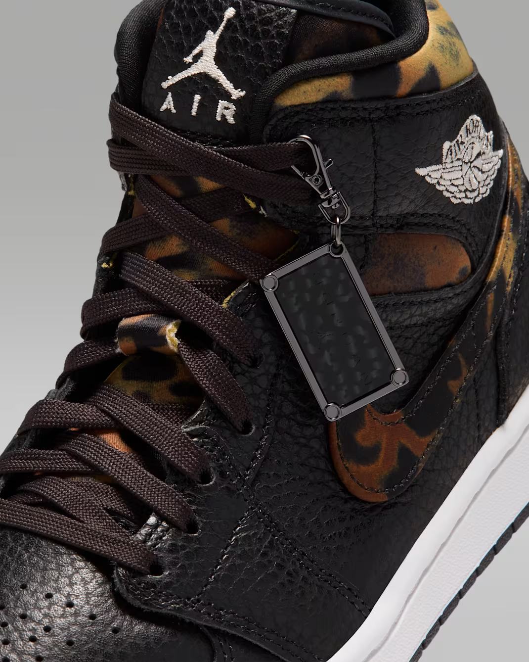IQ5161-001 Nike Air Jordan 1 Mid SE "Black/Velvet Brown" (Women's)