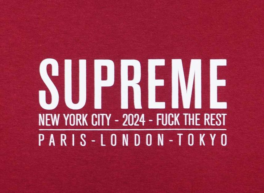 Supreme Paris Tee Cardinal