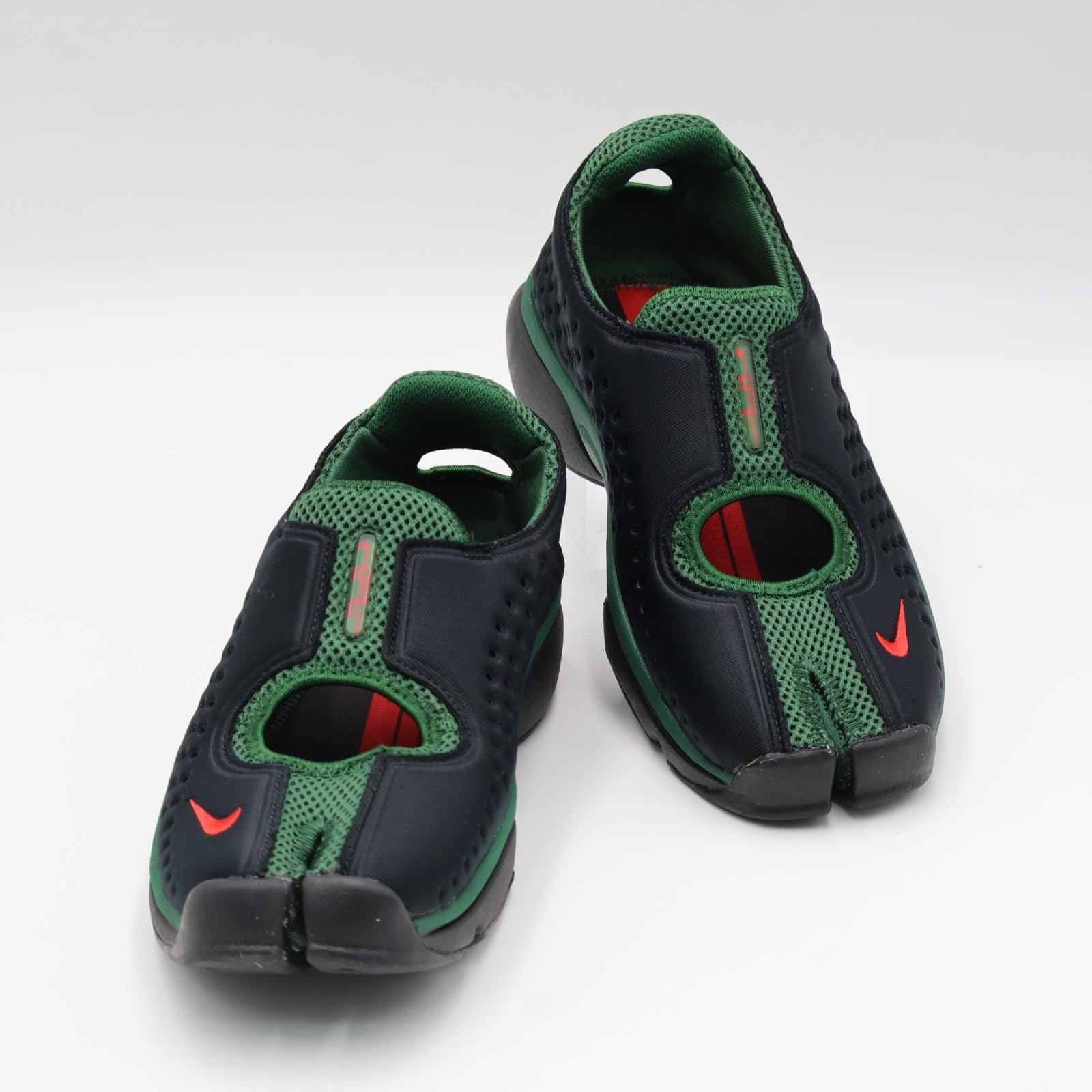 IQ8006-002 Nike Rift 2 "Kenya" (Women's)