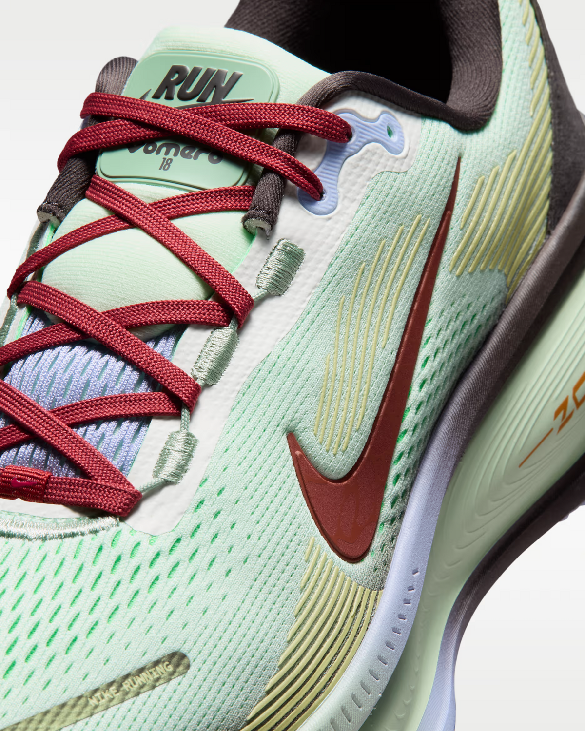 IW1250-398 Nike Vomero 18 SE "Frosted Spruce/Tar" (Men's)