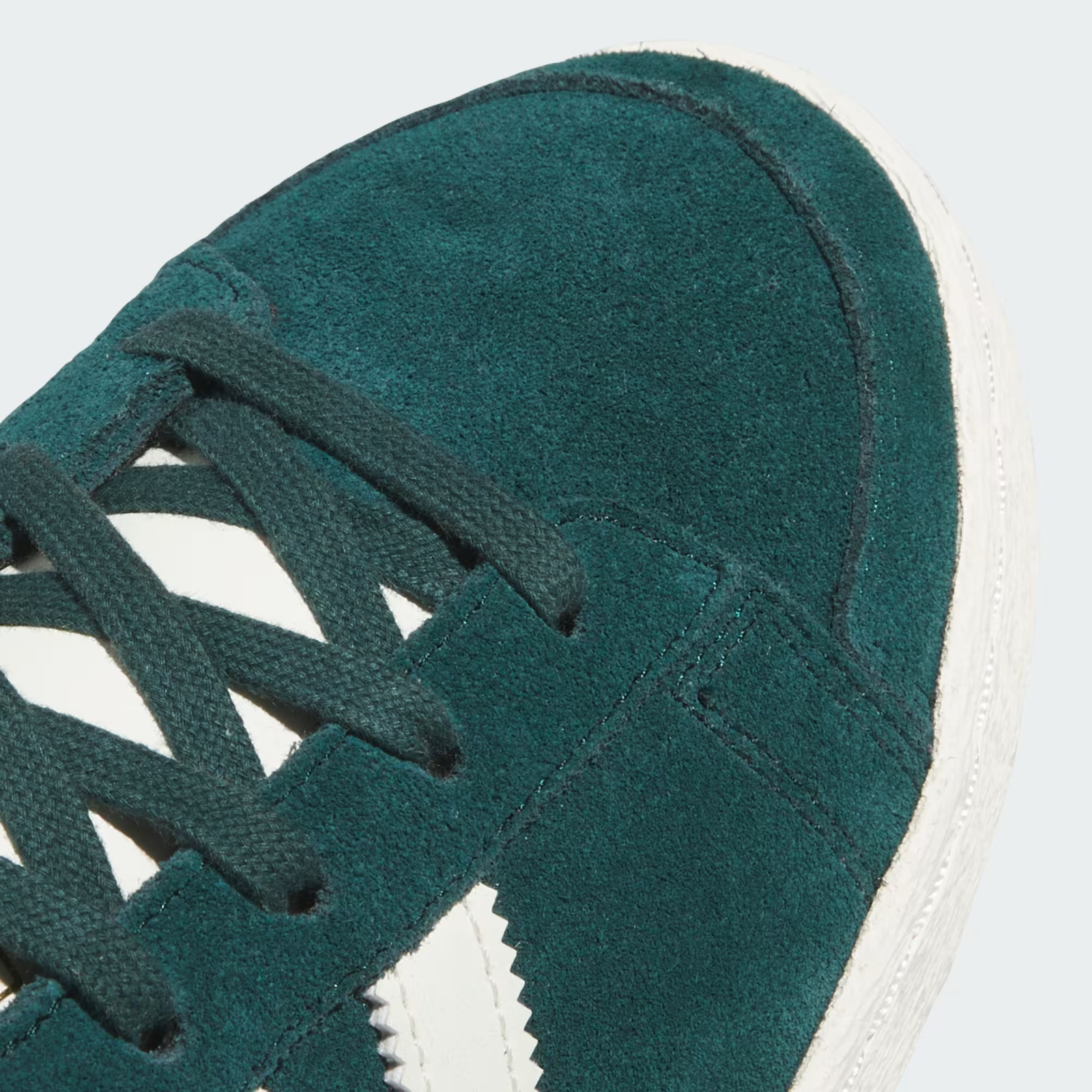 JR4354 adidas Originals Jabbar Lo Aurora Ivy Supplier Colour Off White (Men's)