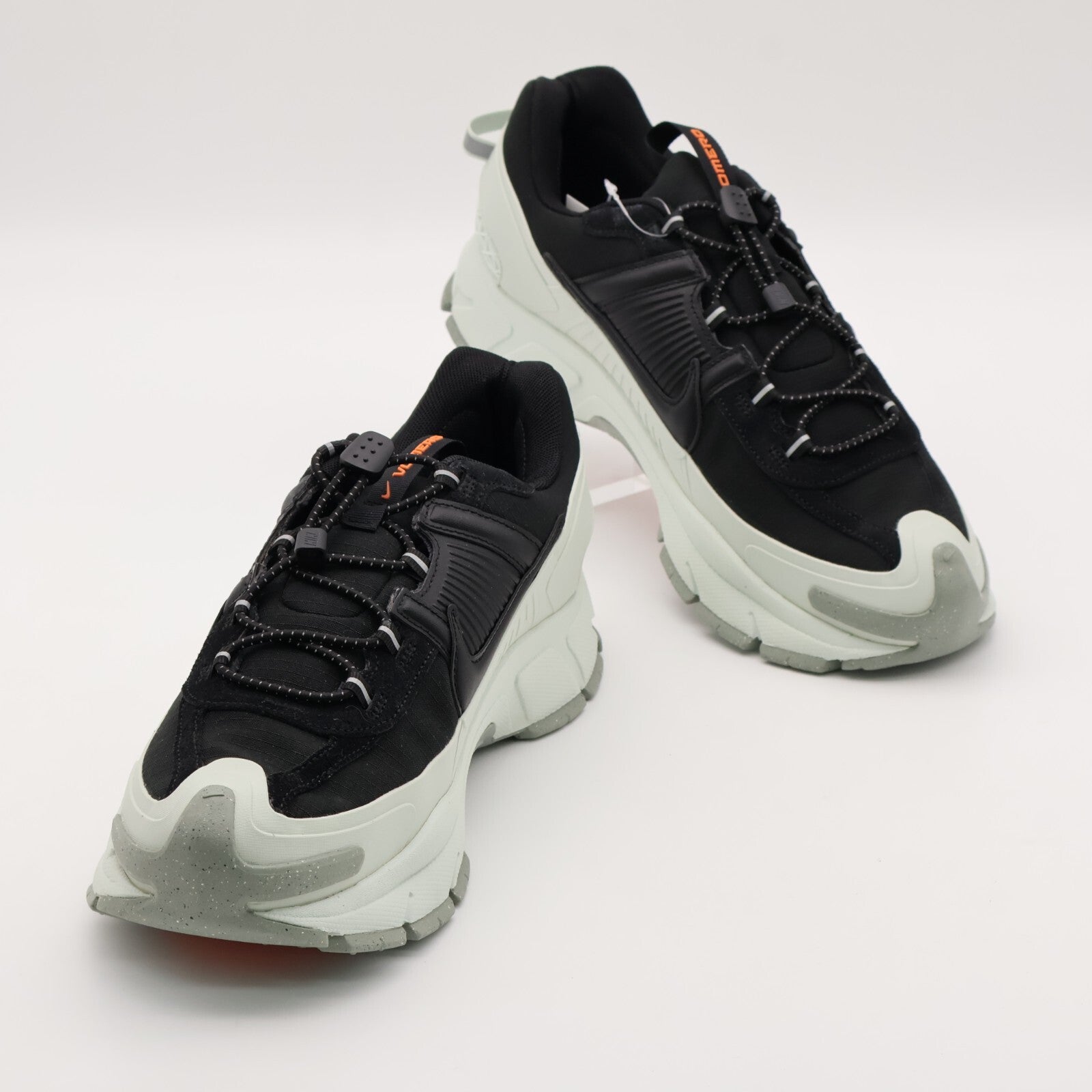 FV2295-001 Nike Zoom Vomero 5 Roam Black Light Silver (Men's)