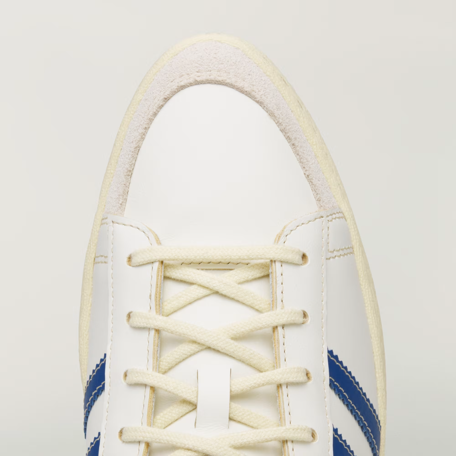 JR6862 Willy Chavarria Ã adidas Originals Jabbar Dress Off White (Men's)