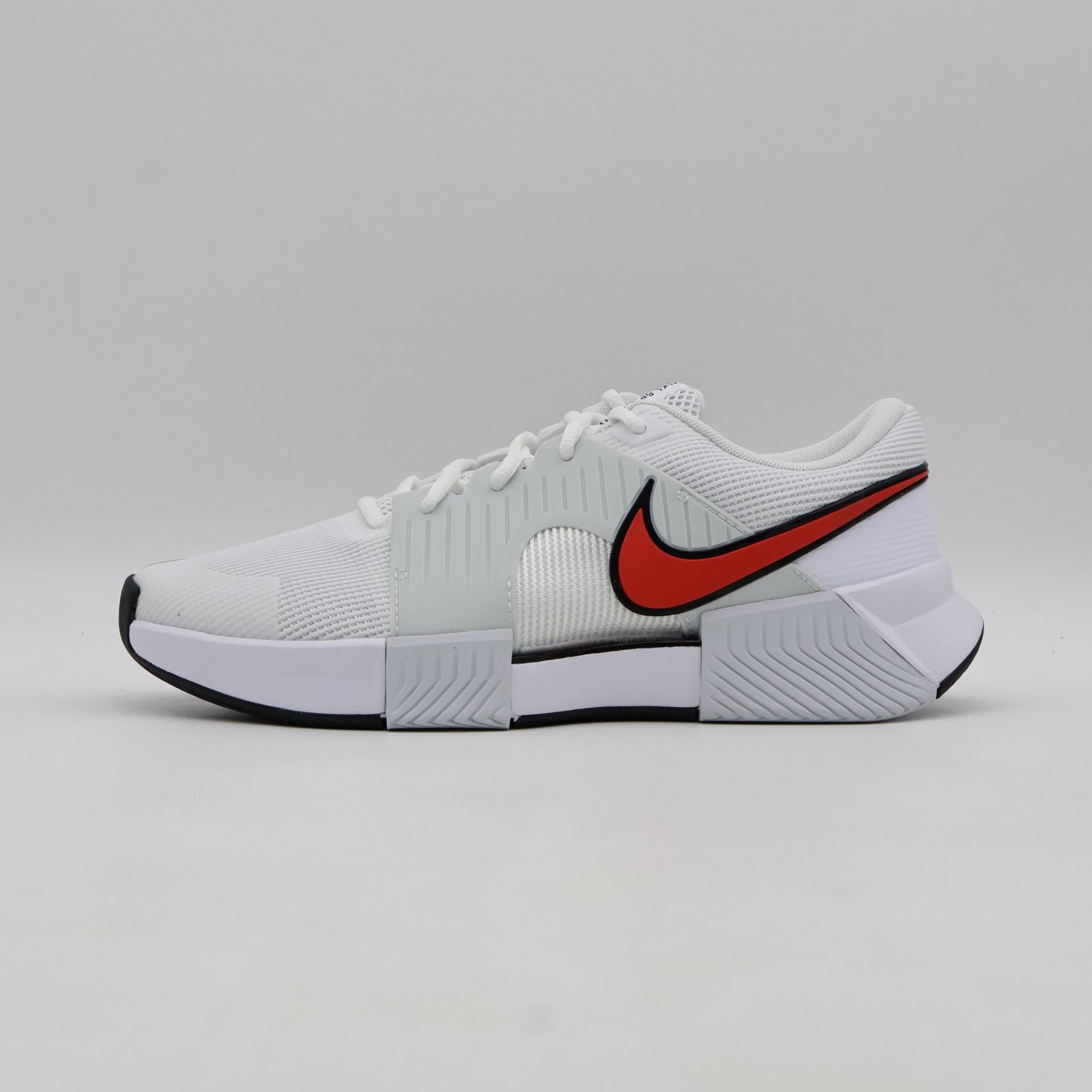 IQ5180-109 Nike GP Challenge 1.5 Hard Court Tennis Shoes White (Men's)