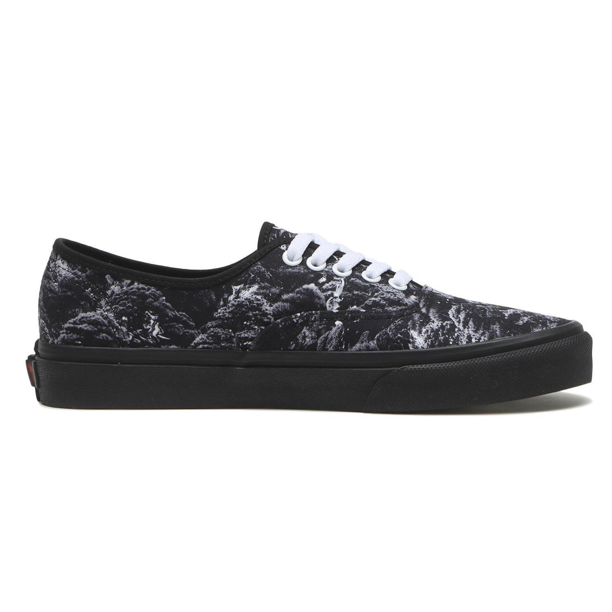 V44CF TRADMANS VANS AUTHENTIC BLACK BLACK (Men's)