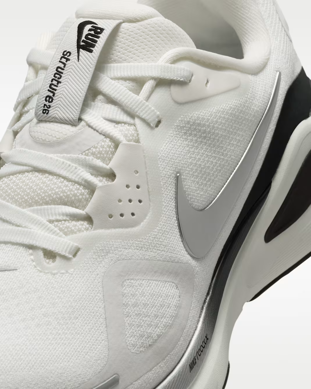 IO9917-101 Nike Structure 26 "Summit White/Anthracite" (Women's)