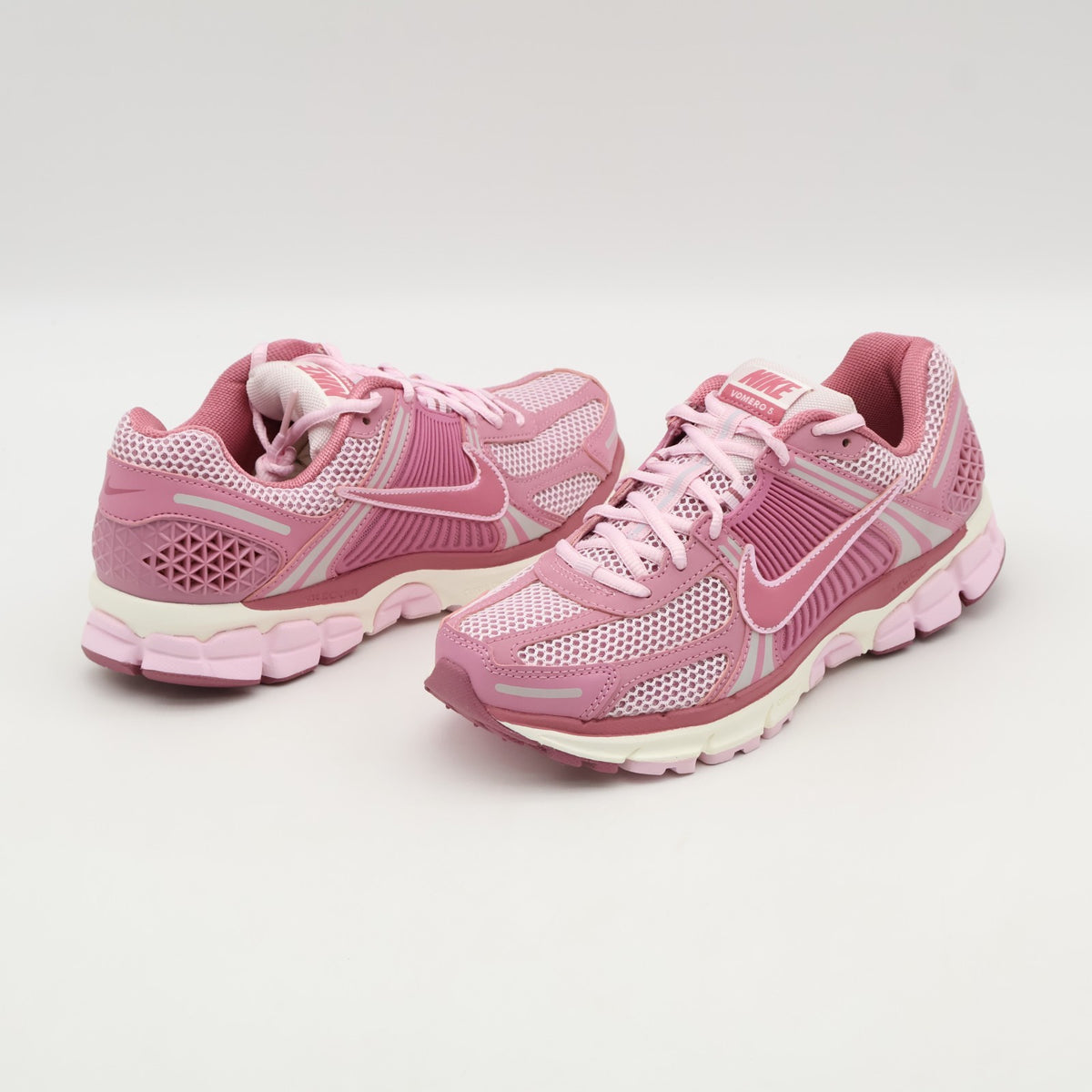 FJ2028-600 Nike Zoom Vomero 5 Elemental Pink Pink Foam Sail Desert (Women's)