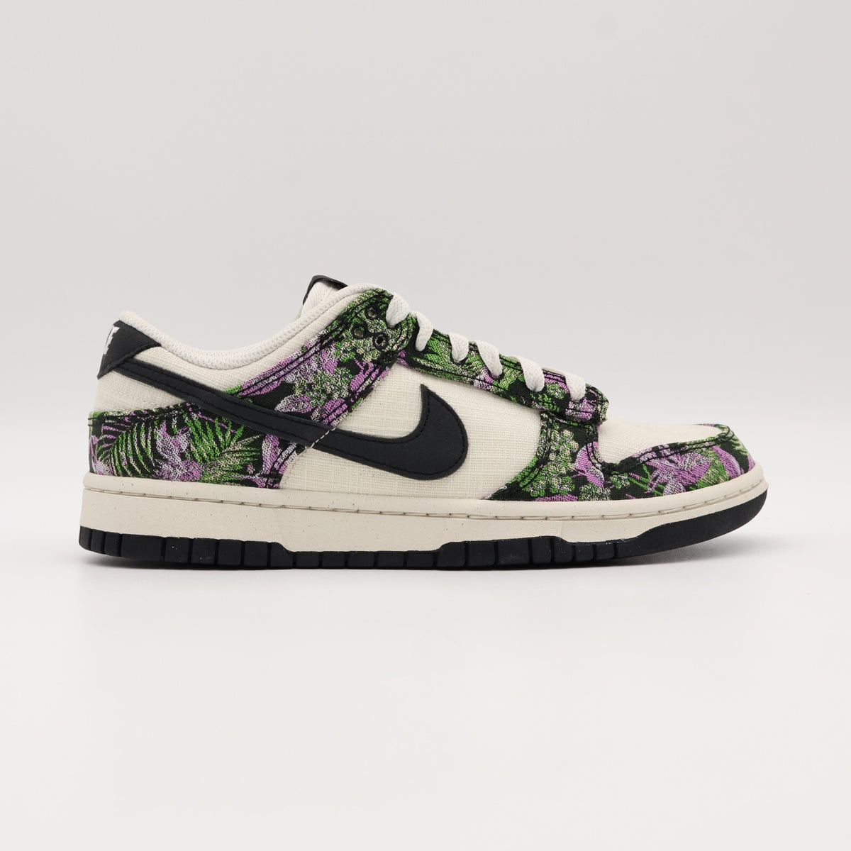 FN7105-030 Nike Dunk Low Next Nature Floral Tapestry (Women's)
