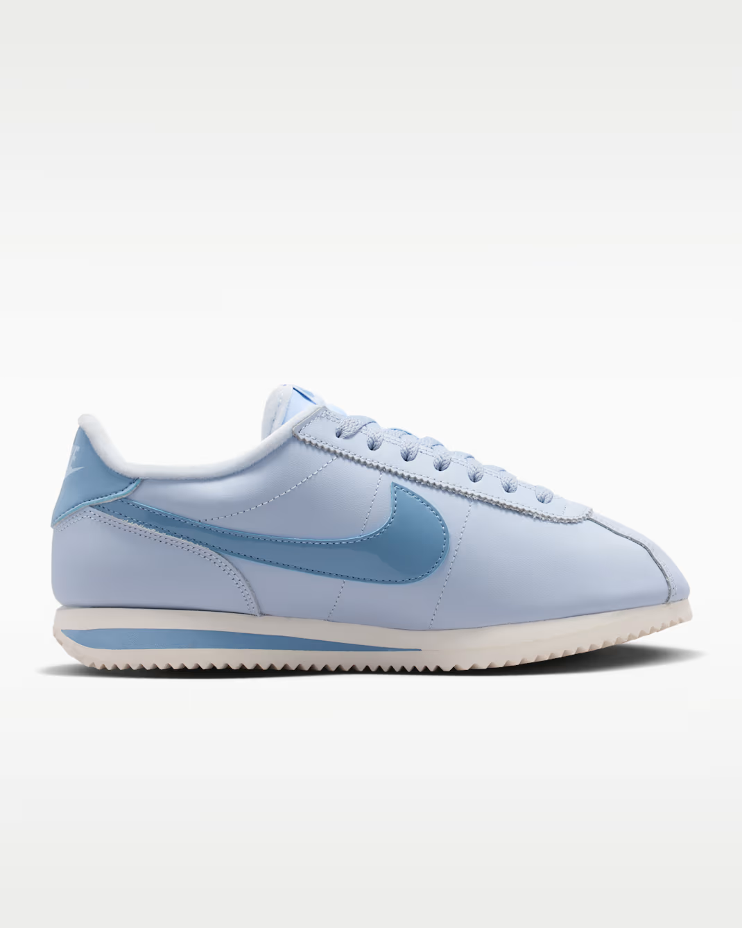 IV5675-400 Nike Cortez Leather "Hydrogen Blue/Sail" (Women's)