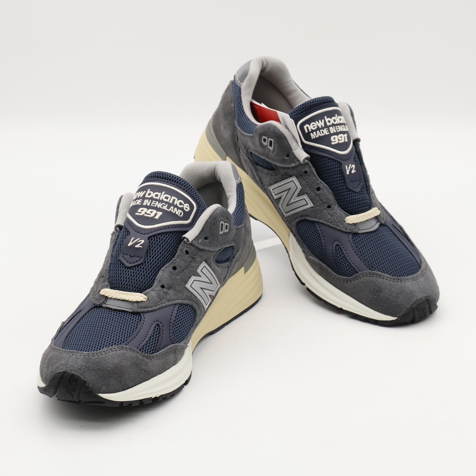 U991GG2 New Balance 991V2 Gray Navy (Men's)