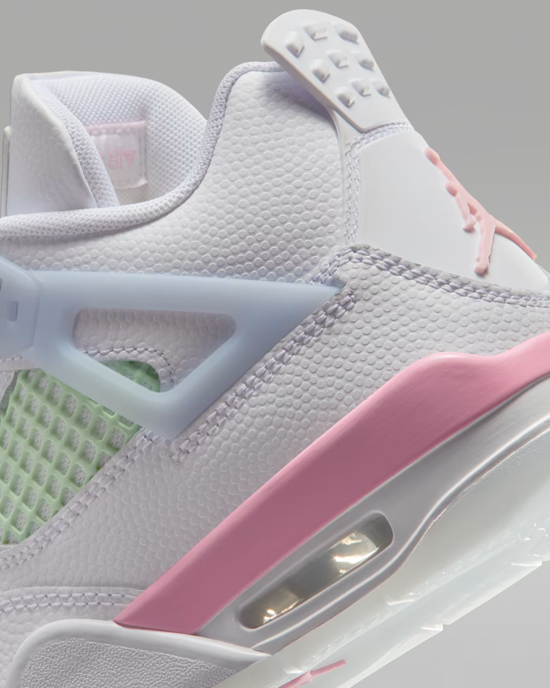 IB7068-100 Nike GS Air Jordan 4 Valentineâs Day (2026)