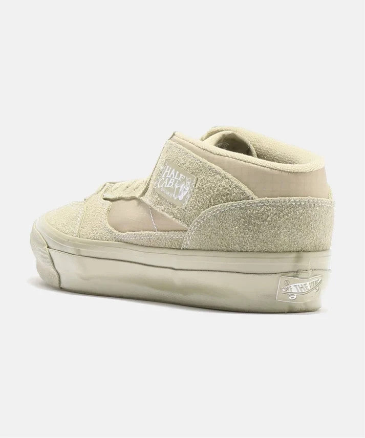 VN000CXJEL7 Vans Half Cab Reissue 33 Hairy Suede Elm (Men's)