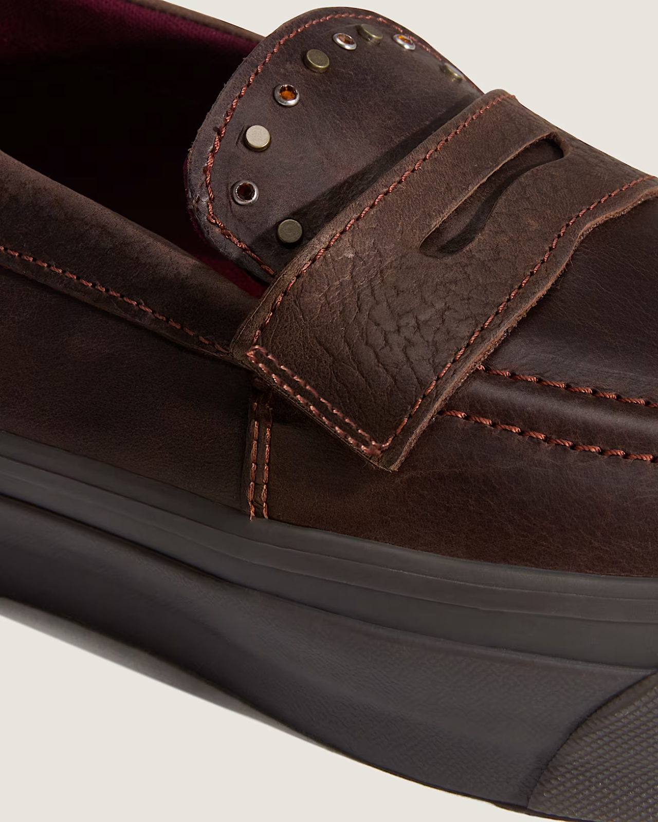 VN000VATDMV Vans Premium Loafer 53 Hardware "Potting Soil"