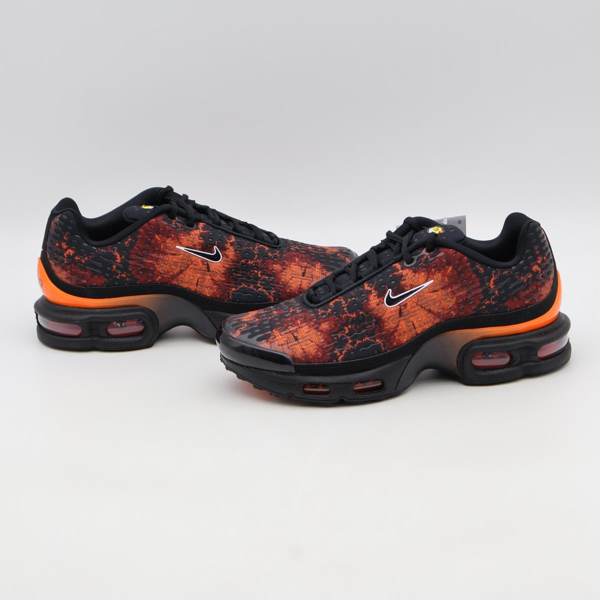 IO9556-600 Nike Air Max Plus 7 PRM "Fire Red/Black" (Men's)