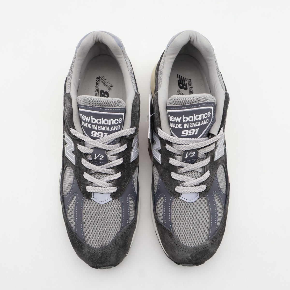 U991RG2 New Balance 991V2 Gray (Men's)