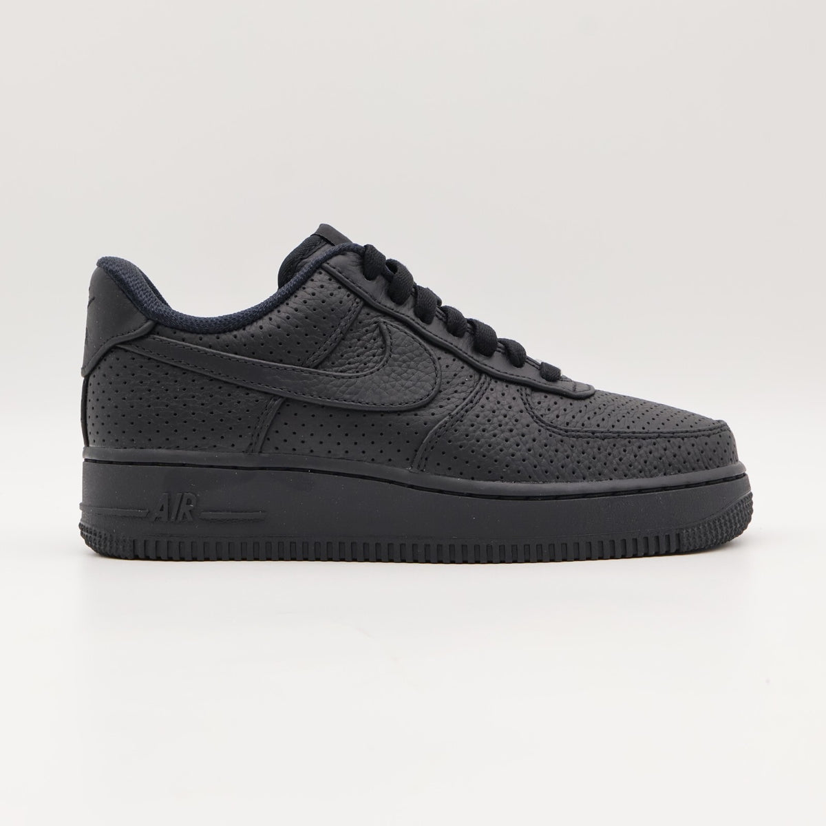 HF8189-001 Nike Air Force 1 Low SP Black (Men's)