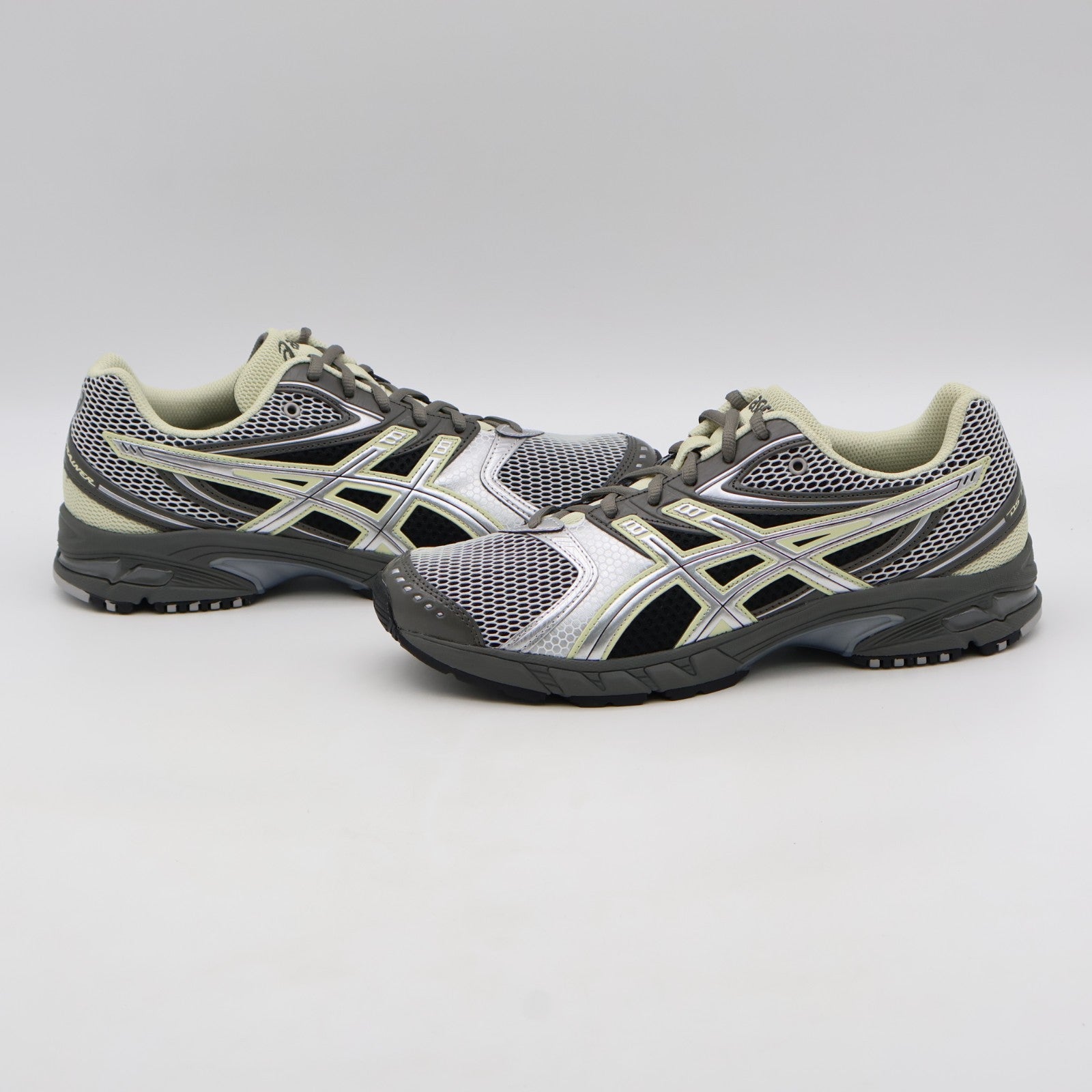 1203A607-020 Asics Gel-DS Trainer 14 Truffle Grey (Men's)