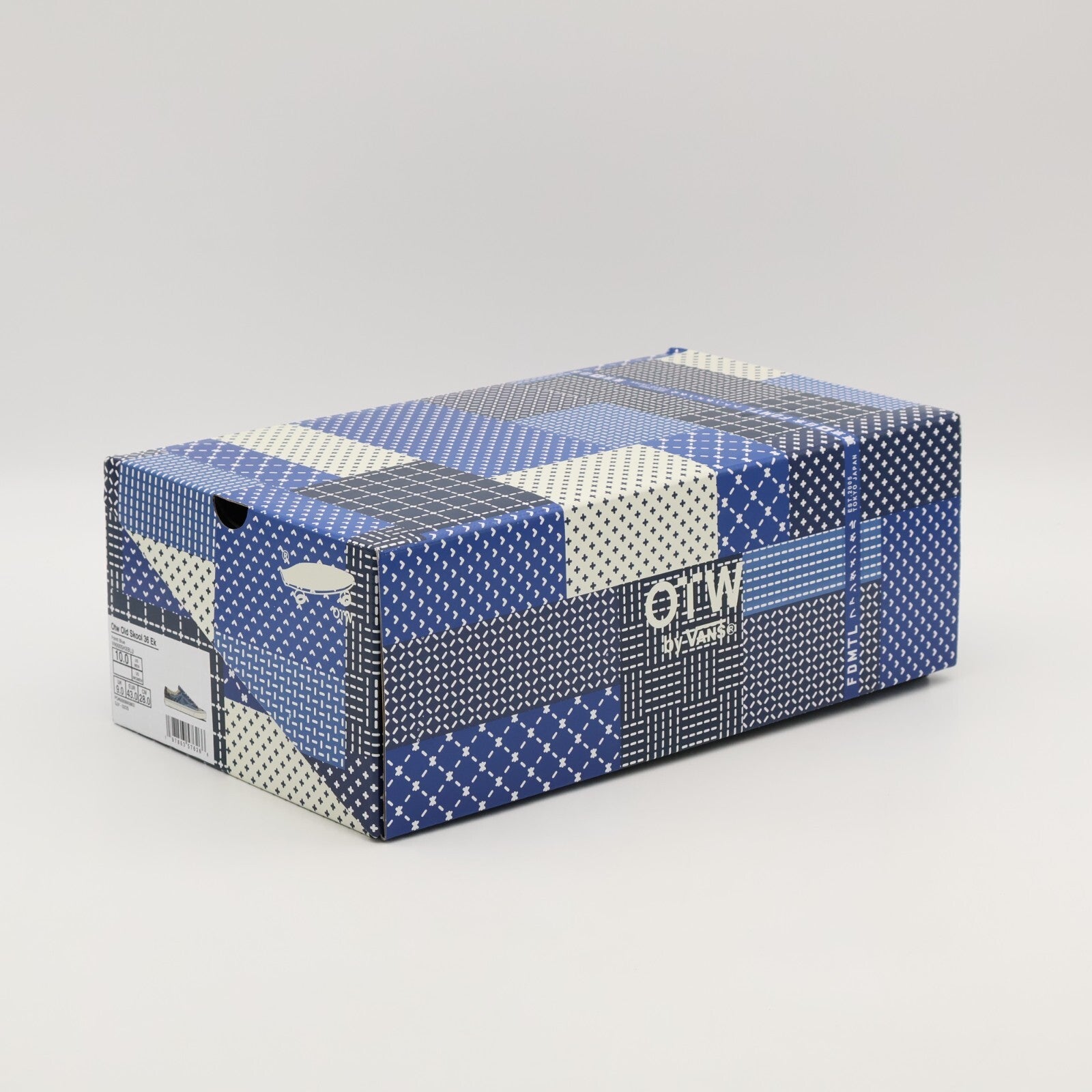 VN000SHXBLU FDMTL Ã OTW by Vans Old Skool 36 Denim (Men's)