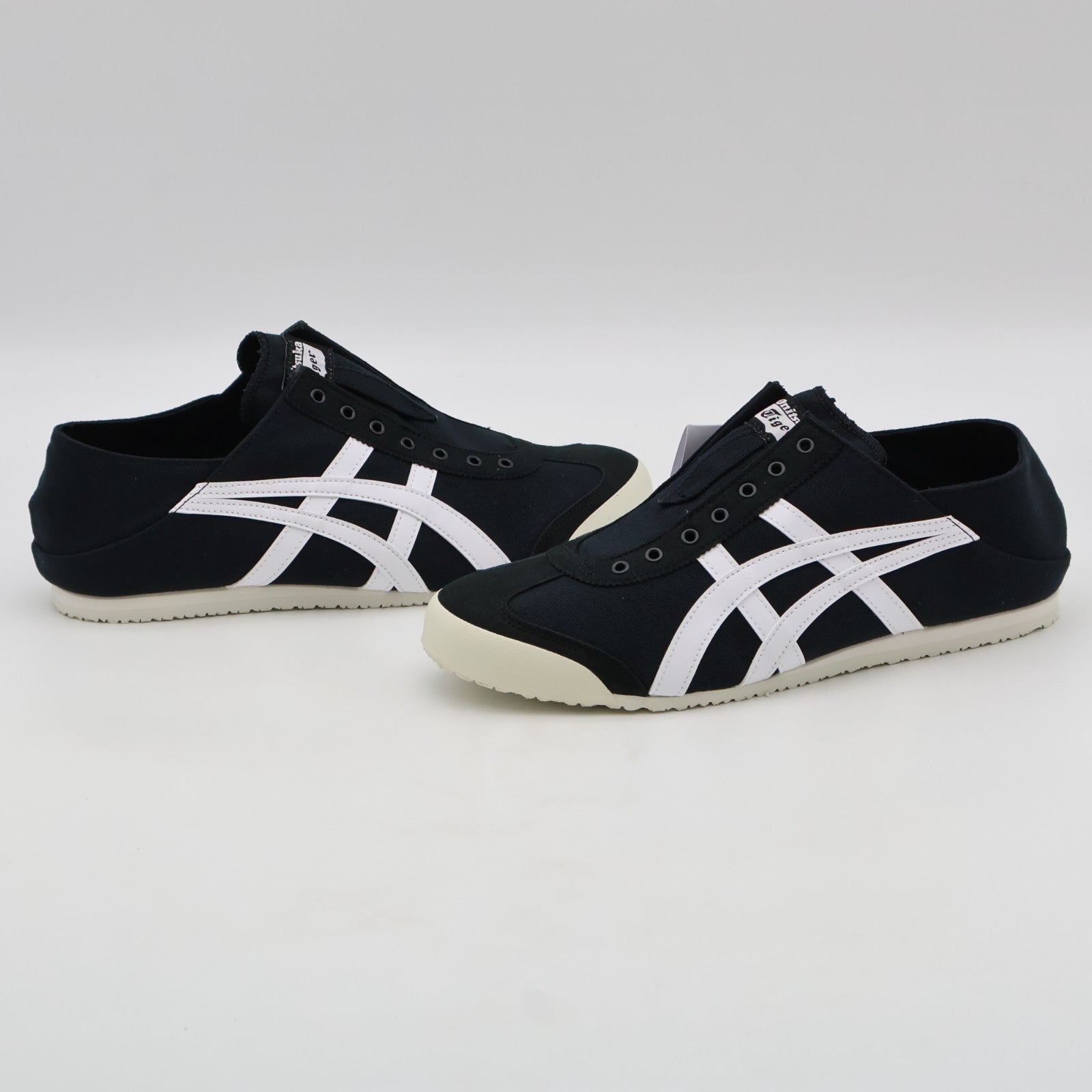 1183A437-002 Onitsuka Tiger Mexico 66 Paraty Black White (Men's)
