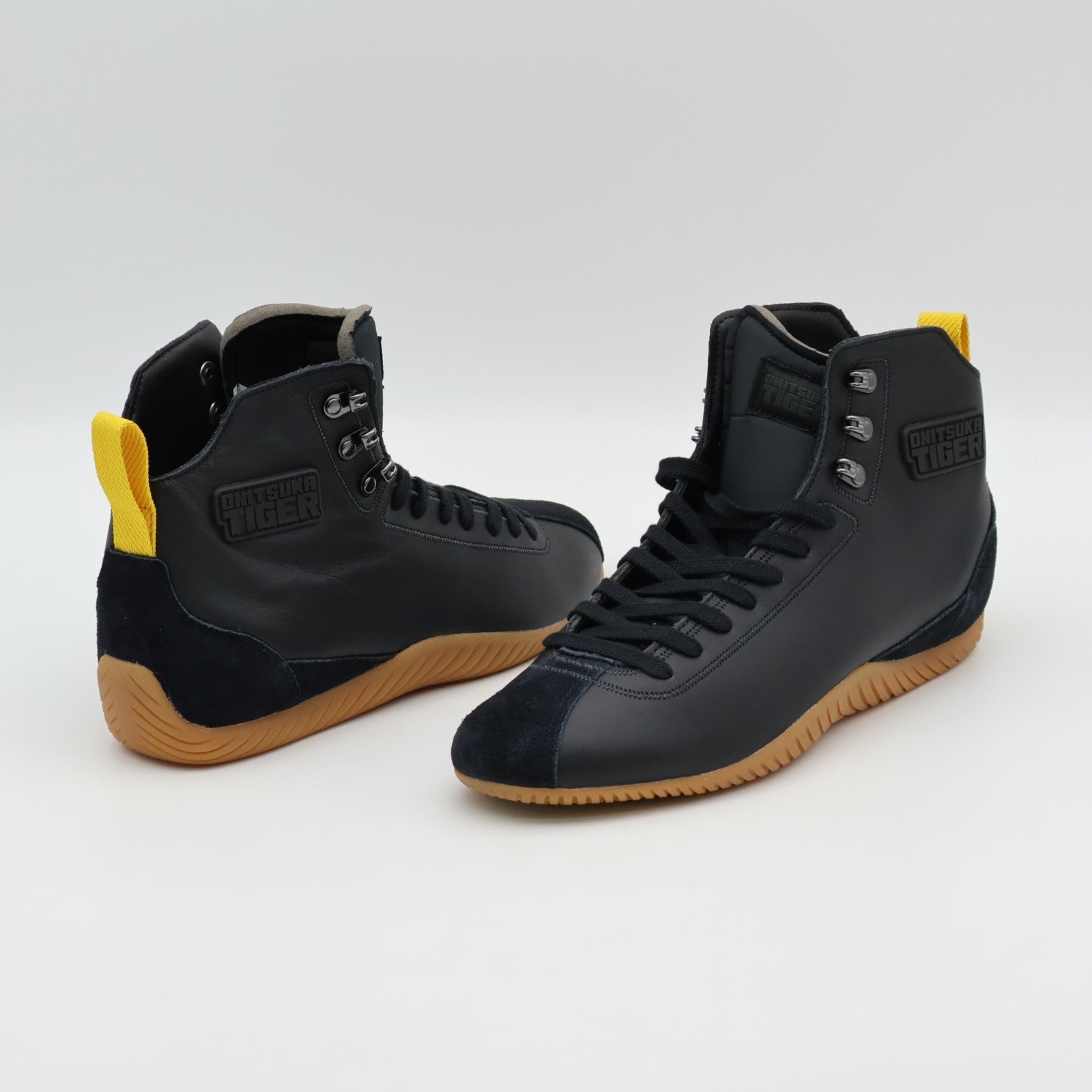 1183C324-001 Onitsuka Tiger Wrestlia MT Black (Men's)