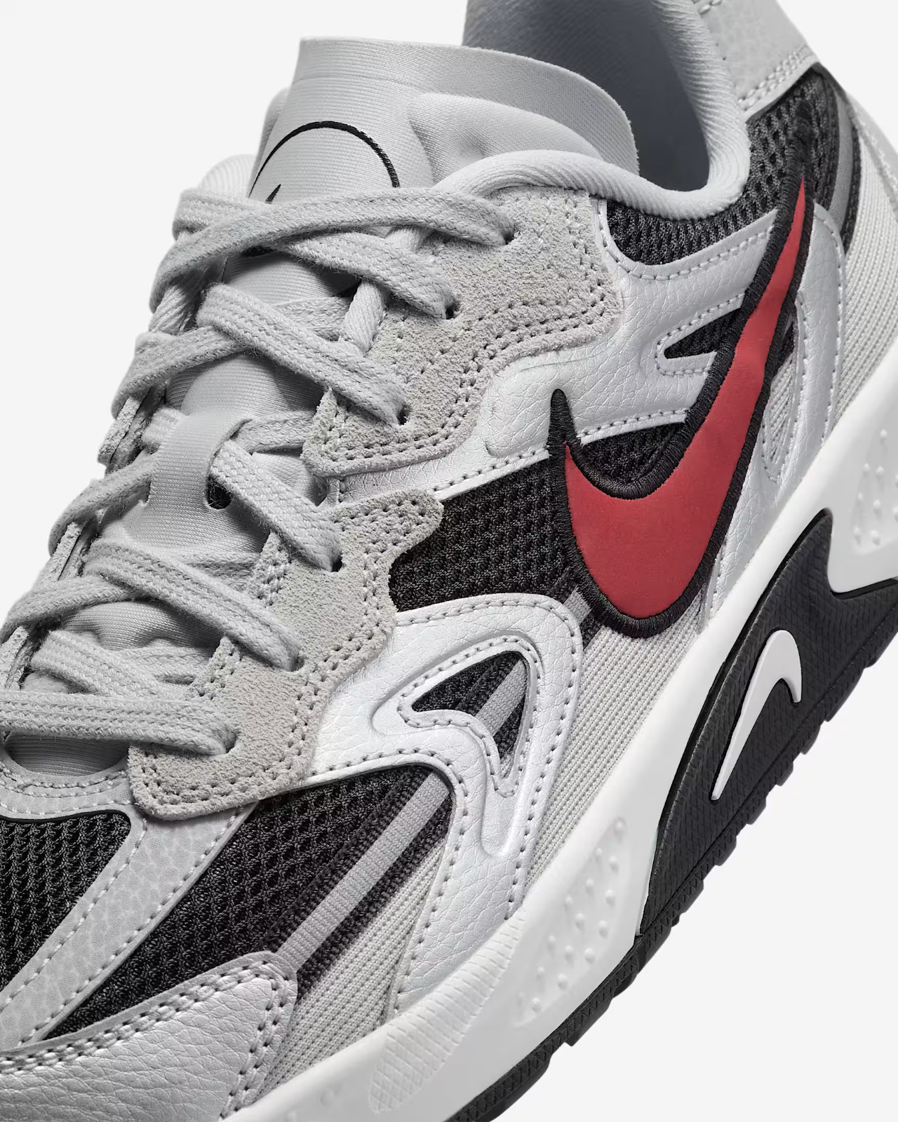 FN0314-005 Nike  Jam Metallic Silver (Women's)