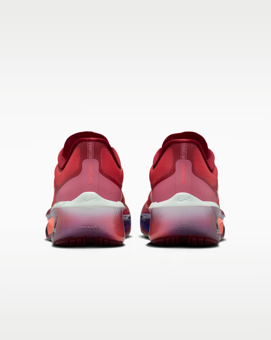 IR2313-600 Nike Women's Zoom Fly 6 SE "Team Red/Bright Crimson"