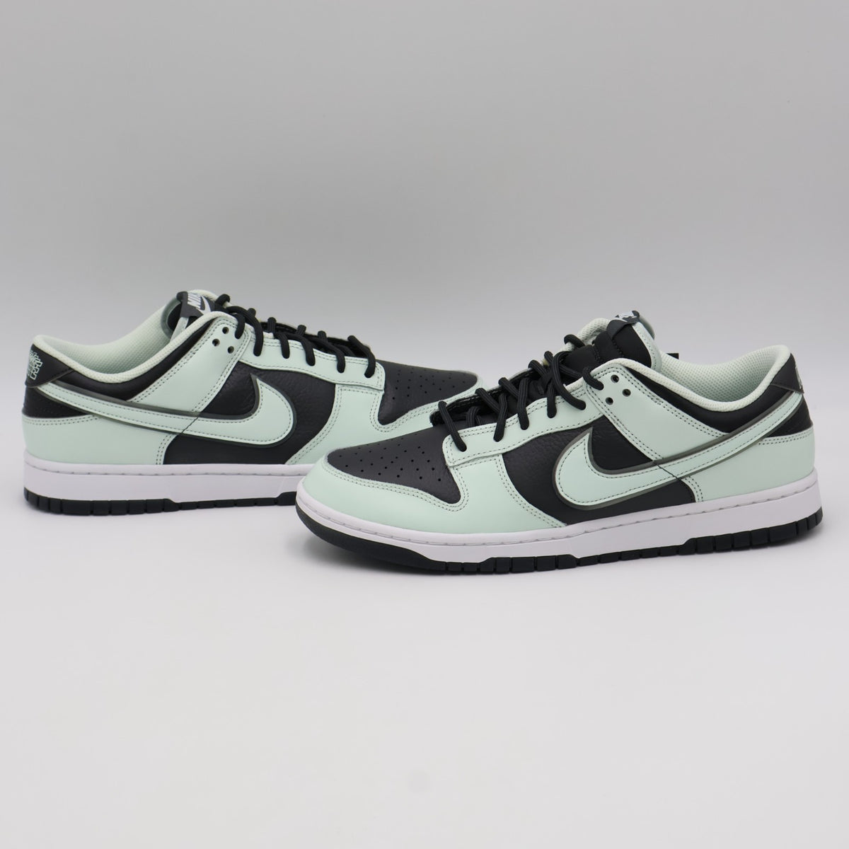 FZ1670-001 Nike Dunk Low Premium Dark Smoke Grey (Men's)