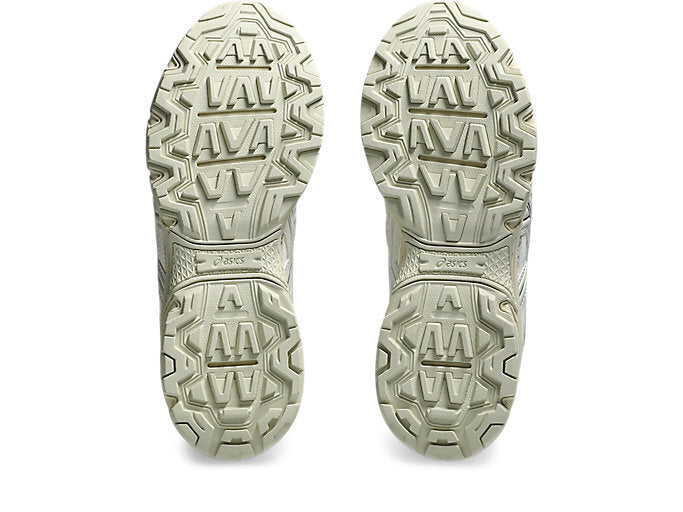 1203A597-100 Asics Gel-Nunobiki Cream Pure Silver (Men's)