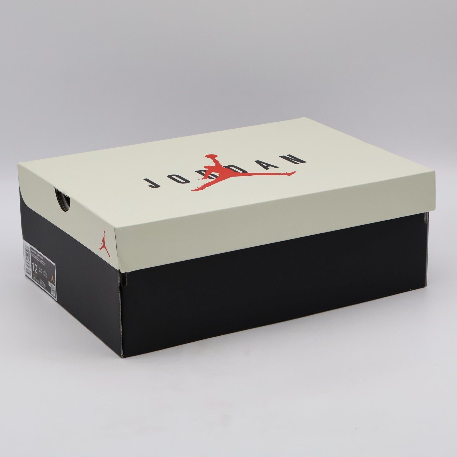 HJ6777-060 Nike Jordan CMFT Era Black Gym Red Anthracite (Men's)