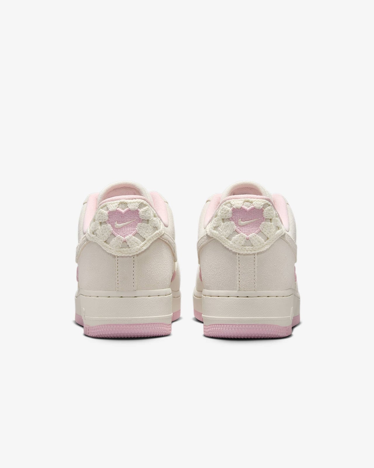 HV5992-111 Nike Women's Air Force 1 â07 LX Valentineâs Day (Women's)