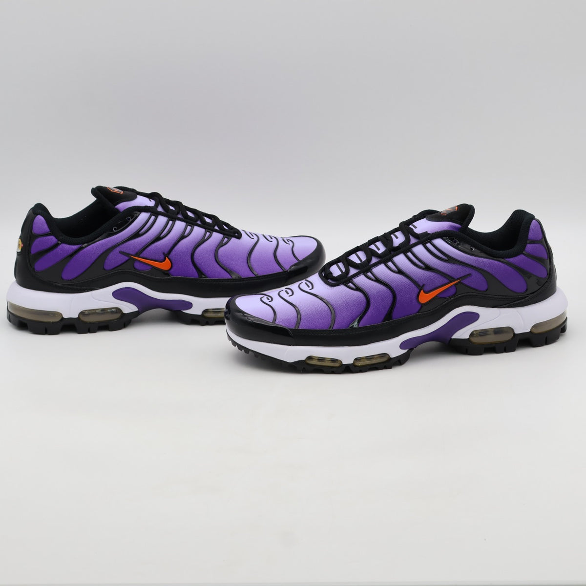 FZ4150-500 Nike Air Max Plus Golf Voltage Purple Black Total Orange (Men's)