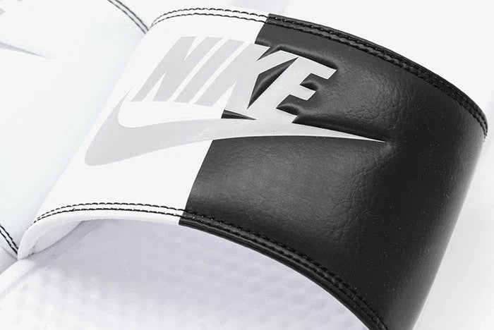 343880-104 Nike Benassi JDI White/Black (Men's)