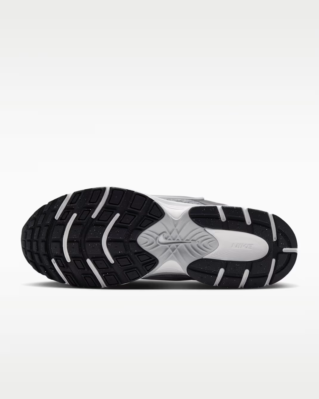 IO7835-004 Nike V5 RNR "Particle Grey/Flat Pewter" (Men's)