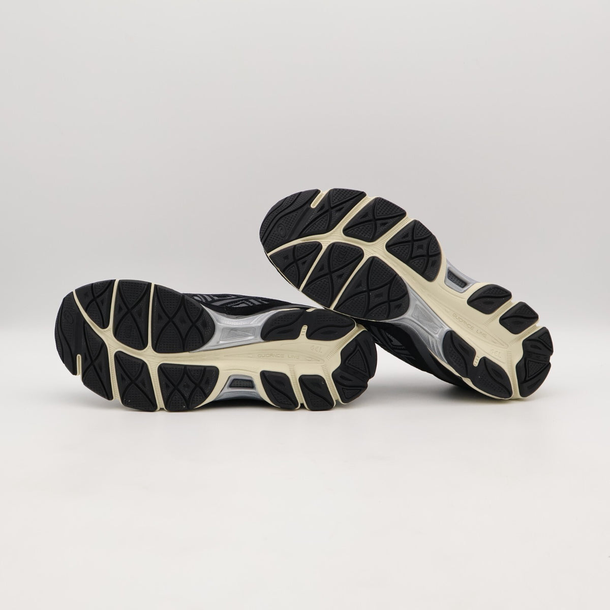 1203A739-001 Asics Gel-NYC Black Black (Men's)