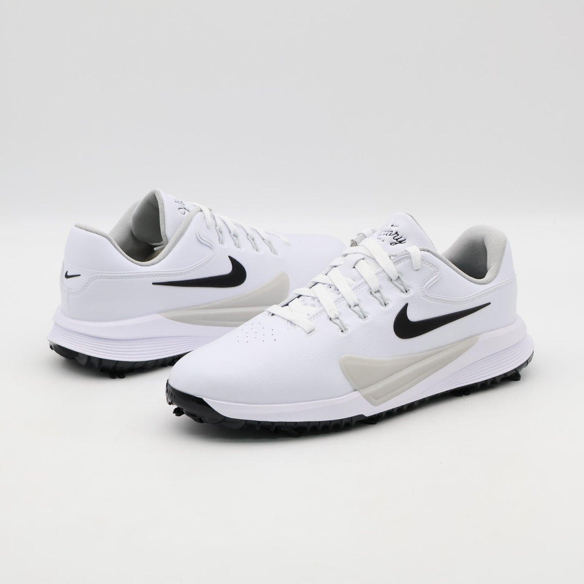 HM9220-100 Nike Victory Pro 4 White Photon Dust Black (Men's)