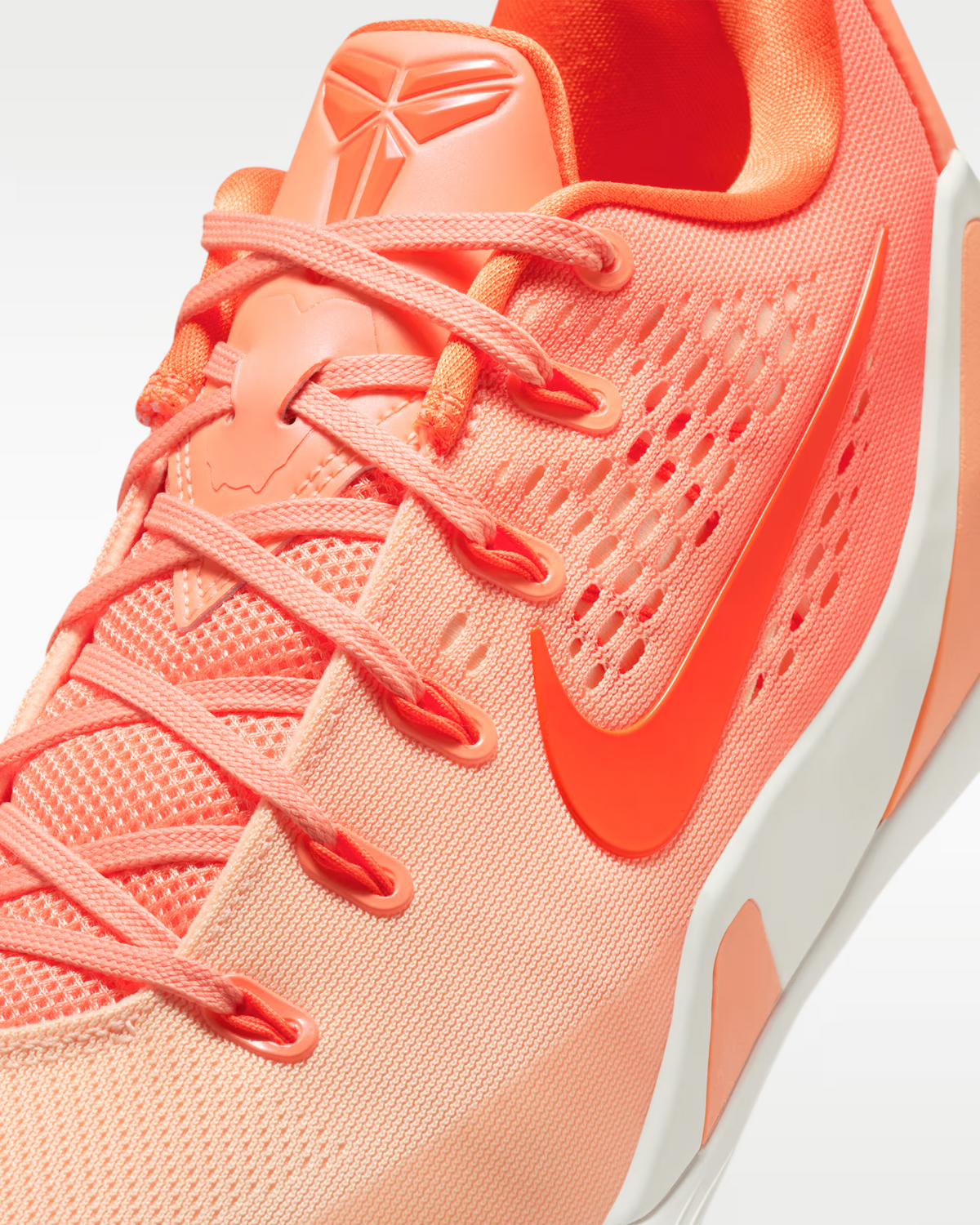 IM6119-800 Nike Kobe 9 Elite Low EM Protro "WNBA" (Men's)