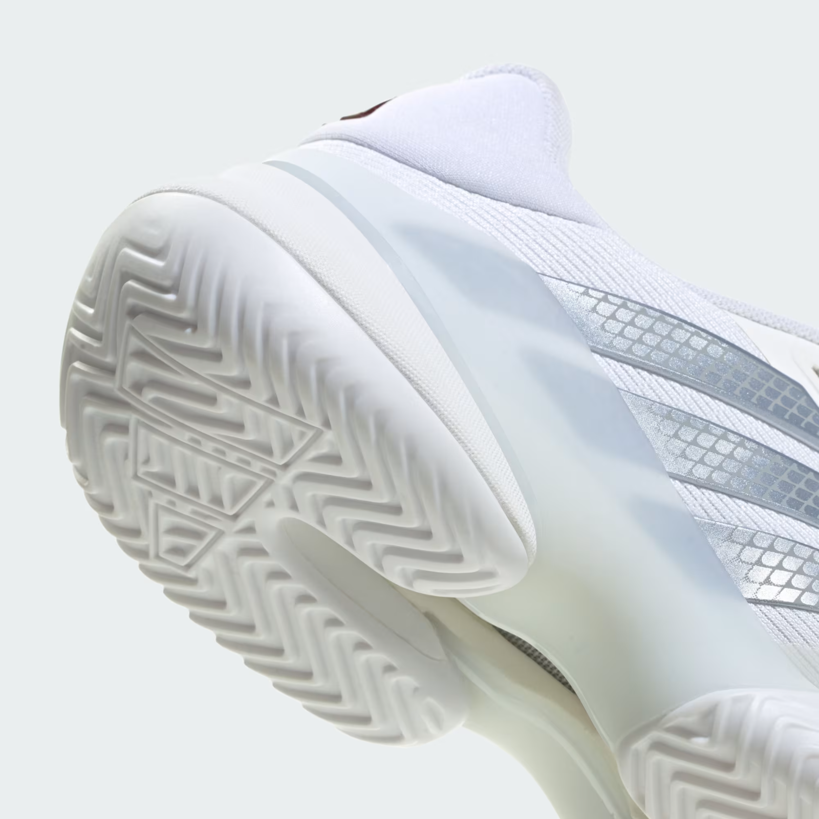 KK4377 adidas Barricade 14 Tennis "Cloud White/Tech Grey Metallic" (Men's)