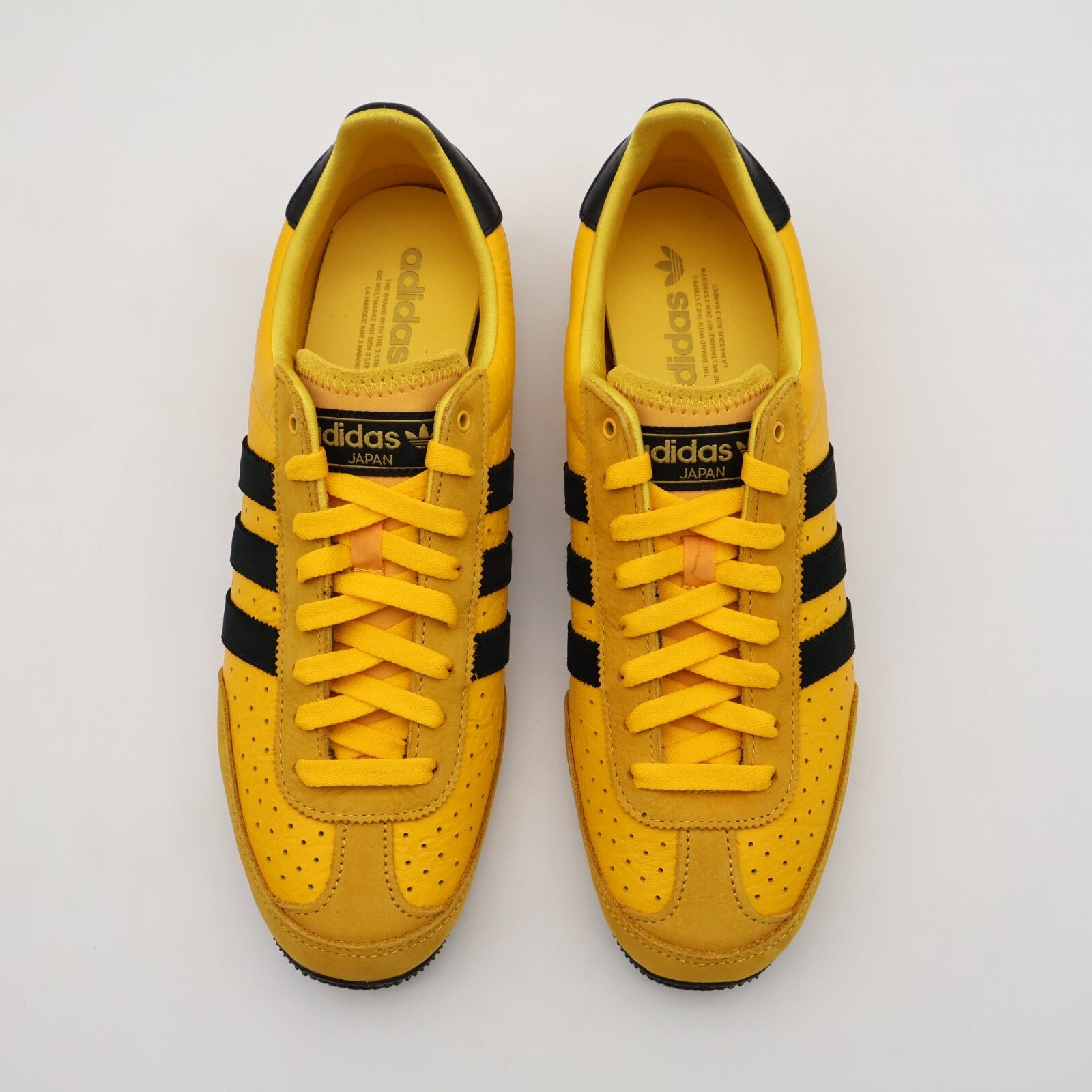 JI2665 adidas Originals Japan Core Yellow Core Black Gold Metallic (Women's)