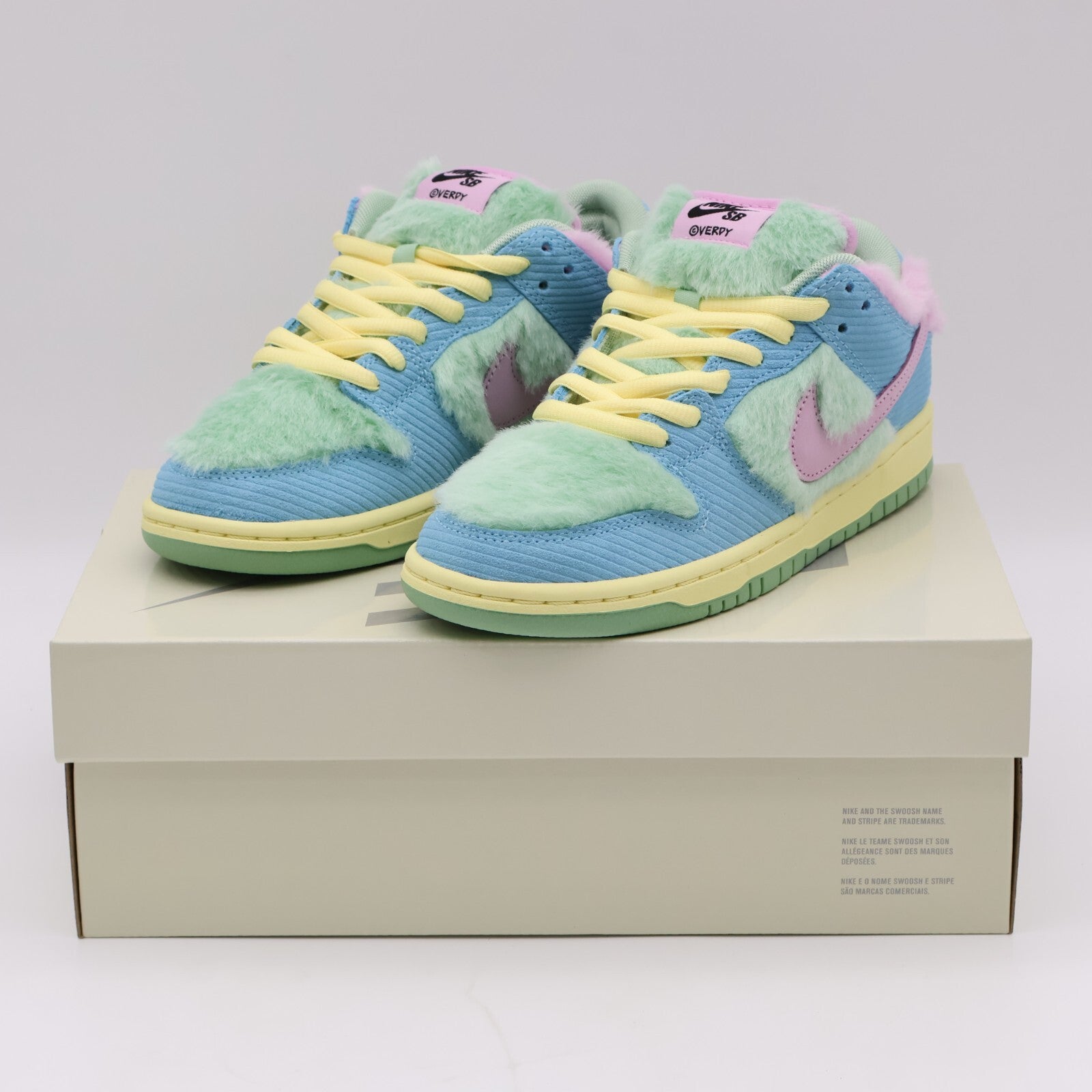 FN6040-400 VERDY Nike SB Dunk Low Pro Visty Blue Gaze and Enamel Green (Men's)