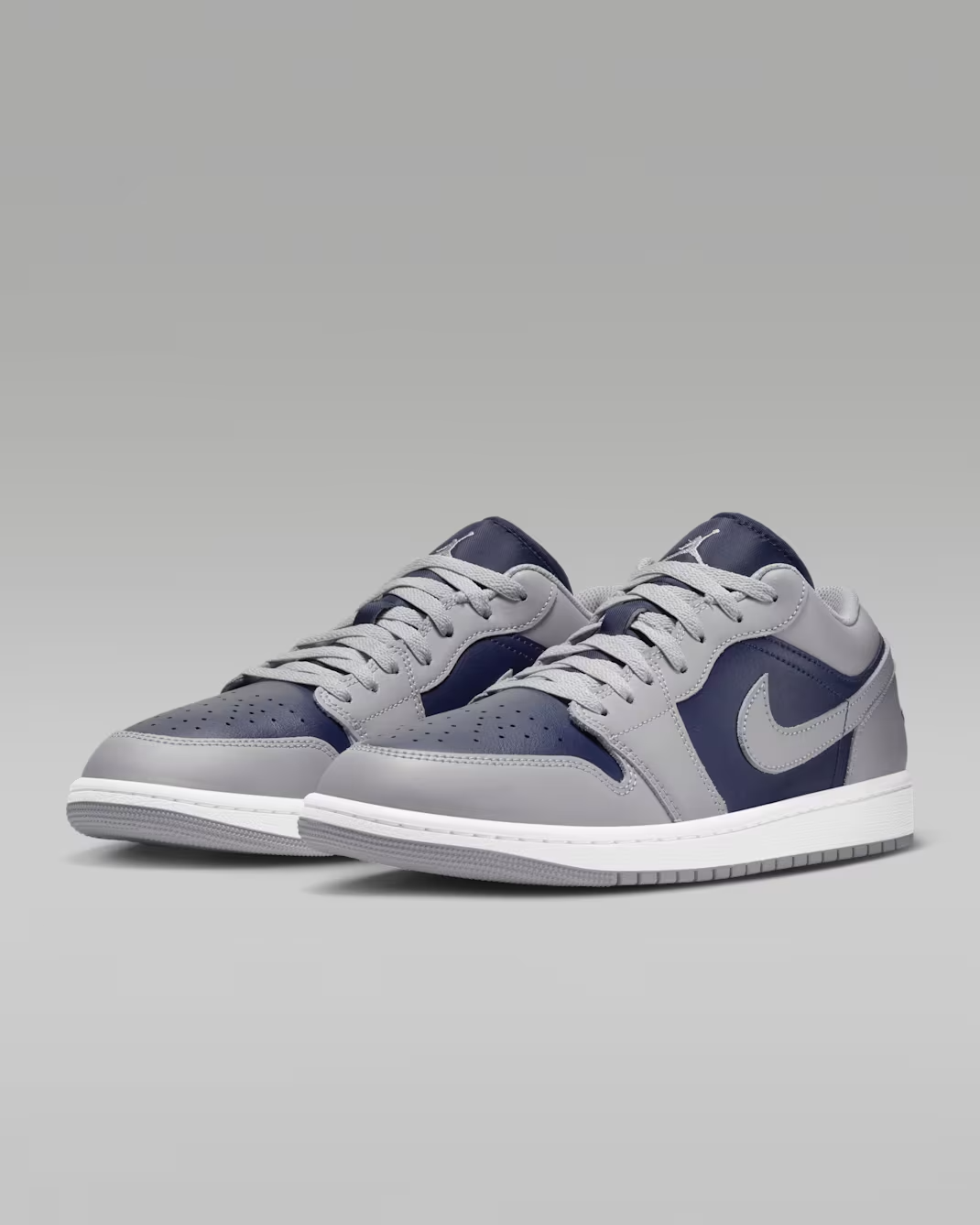 553558-058 Nike Air Jordan 1 Low "Tech Grey/White" (Men's)