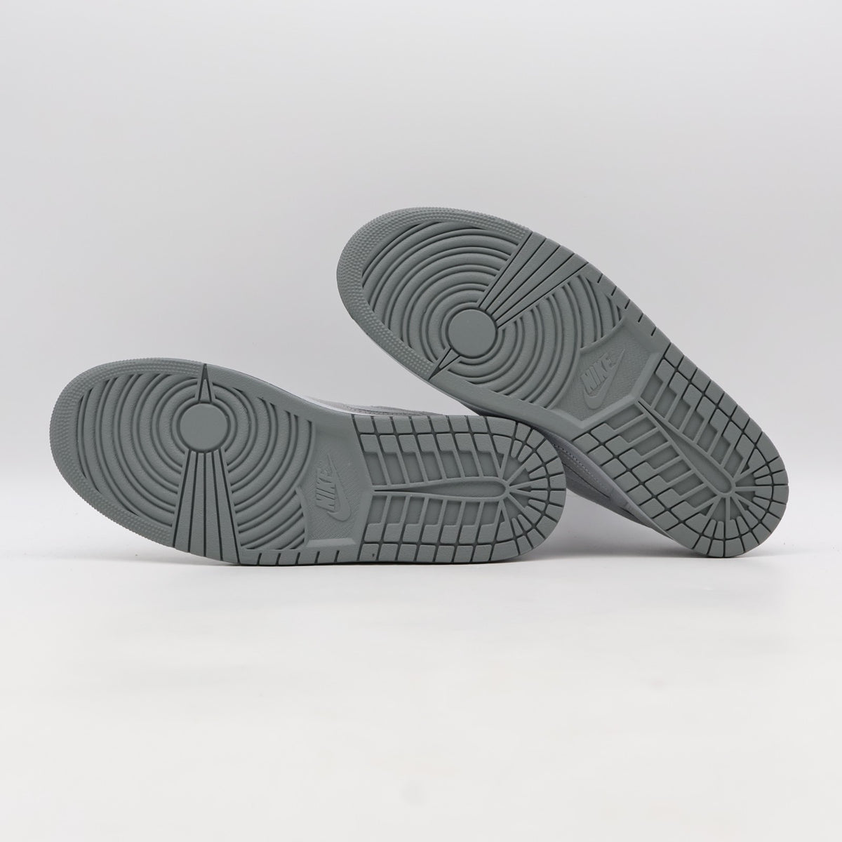 IR2014-012 Nike Air Jordan 1 Low SE Craft Wolf Grey (Men's)