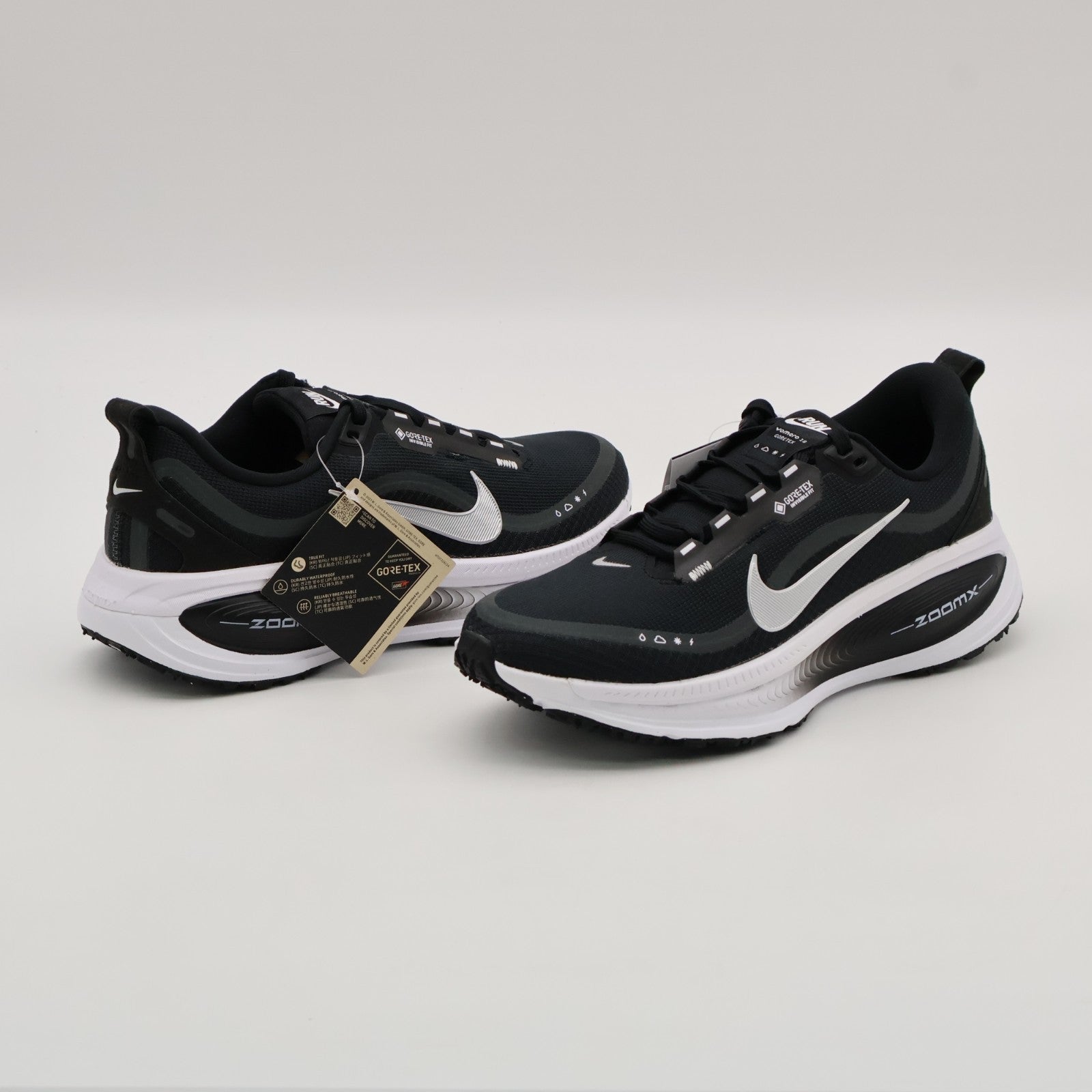 HQ7002-002 Nike Vomero 18 GORE-TEX Black Anthracite White (Women's)